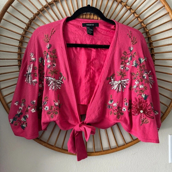 Arden B Sweaters - Y2K Arden b silk embroidered bolero jacket size S